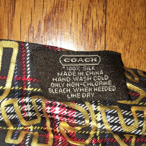 Small coach scarf - Picture 3 of 3